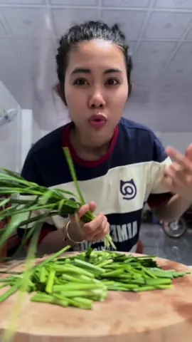 Lần đầu tập quay tiktok cũng như lần cuối😂#Nhublack #xh #angiang67 #giaitritiktok 