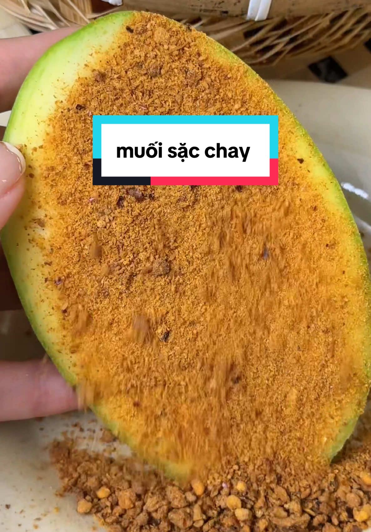 Muối sặc chay mà còn siêu cay nửa, có bán 100gr tới 1ký luôn mấy bà ăn thử nha #duyenoioi #food #ancungtiktok #reviewfood #anchay #muoisac #muoisacchay 
