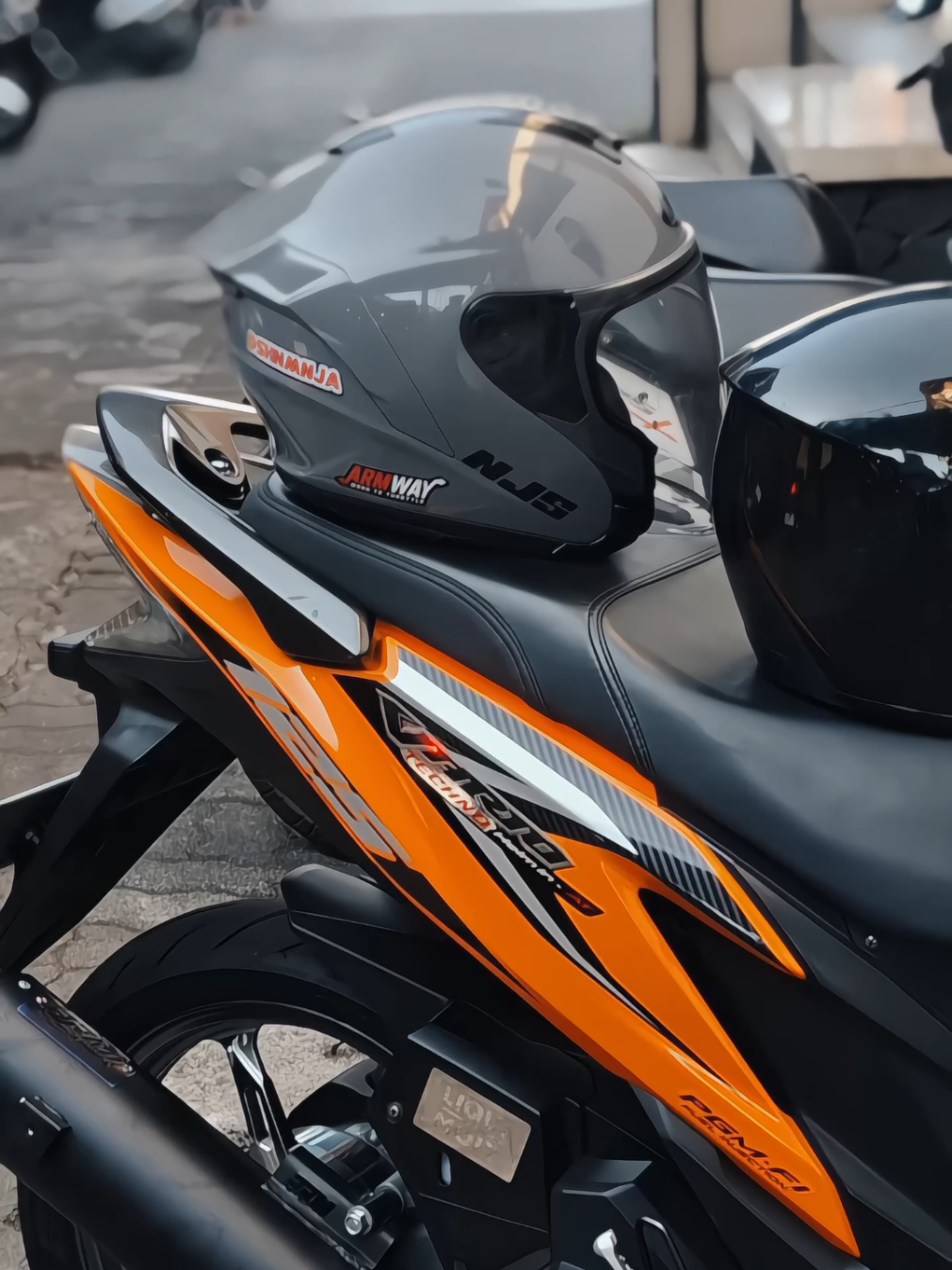 ga pakek spion aja kalinya 🗿 #vario125 #kzrgank #kzrhakii #kzrorange #kzr 