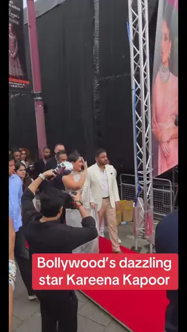 Bollywood’s dazzling star Kareena Kapoor graced the Birmingham Mela today, adding glamour, charm, and unforgettable excitement to the festival #SafinaKhan #kareenakapoor #birmingham #london #uk 