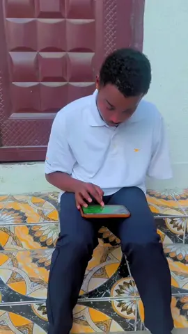 Halkaan cantuuga iga badan#foryou #foryoupage #viral #viralvideos #efootballmobile 
