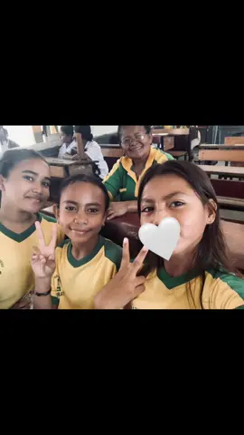 Hadomi professors alcina🤍❤️@Feto kribo👩‍🦰🗿 @C💞 