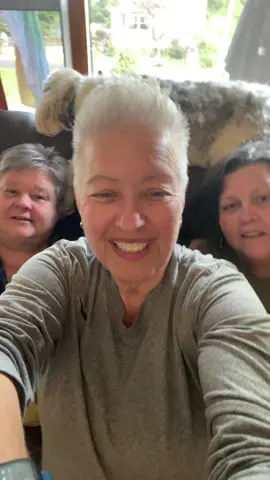 @Deanne @Amy S 🆘🇺🇸🏳️‍🌈 #Ride4Mary #MotorcycleMary #FYP #TikTokFriendsInRealLife i’m so happy to finally meet you both, and get those hugs! Love you! 