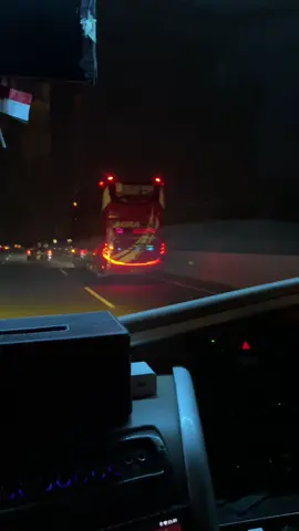 Pesona SingoBalap😎😎 #narendra #narendratranstunggaputra #scania #ponorogo  @ponarendra @heru nugroho @Fajar Pratama4779 @Explore Bus Lovers @Palll_1 @yayan 