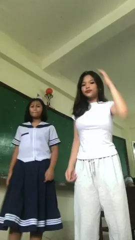 lag sila HAHAAHHA