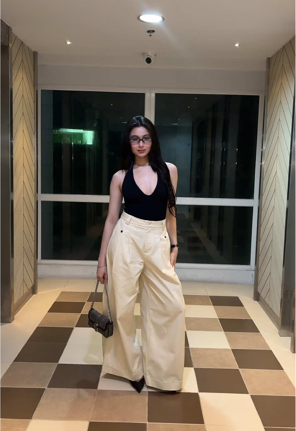 I’m vibin, I’m chillin, I’m good 🫶🏻 #wardreinalyn #OOTD #fashion 