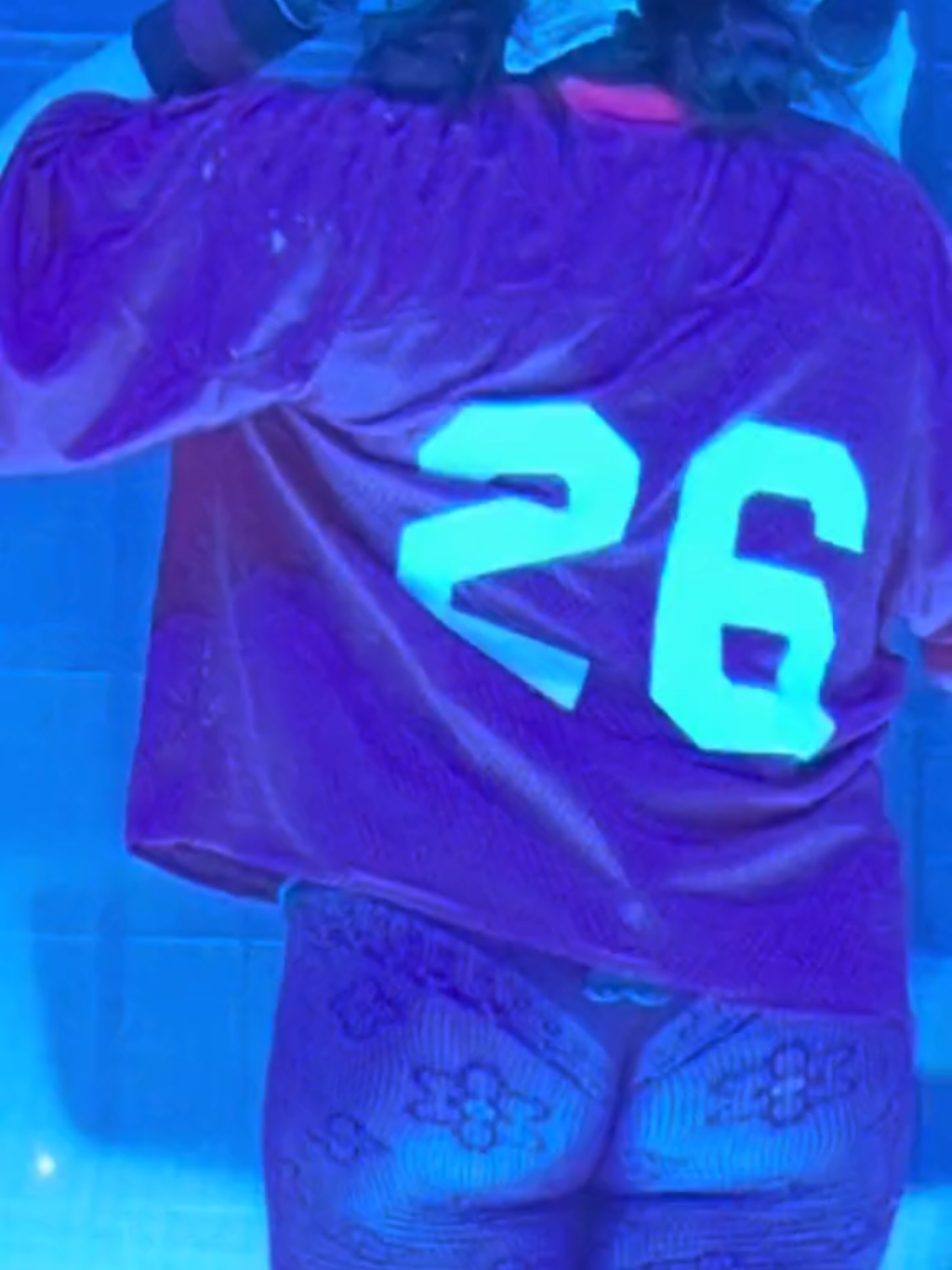 ilomilo vibes #billieeilish #hitmehardandsofttour #foryoupage #fyp 