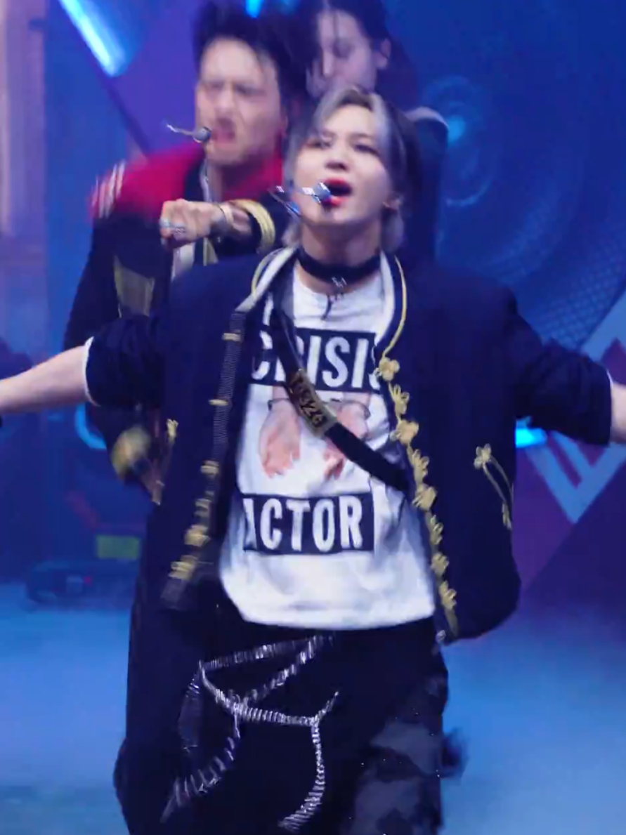 oh he is so handsome with long hair and he is so hip hop 🩵 #TAEMIN #LEETAEMIN #태민 #이태민 #SHINEE #xoalsox_taemin0718 #taeminnie #taemint #fyp #foryou #viral #parati @TAEMIN @TAEMIN 