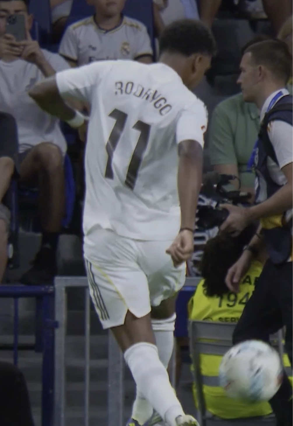 RODRY. 🫣🤯 #DeportesEnTikTok #LALIGAEASPORTS #VUELVELALIGA #LALIGAHighlights #RealMadridMallorca 