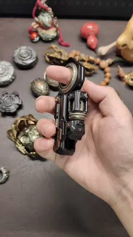 Time-Space Knight Iron Alloy Material. #fidgetspinner #edc #metal #top #jzedc