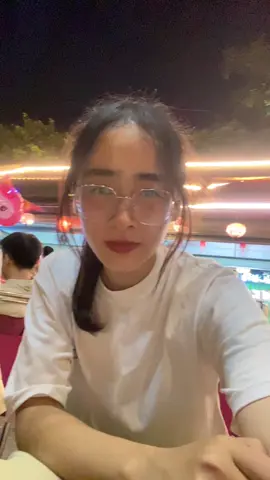 Tuy cam mờ nhưng bạn tui nét 😅😅 #ninhbinh #fyp #lyrics #xuhuong #chil 