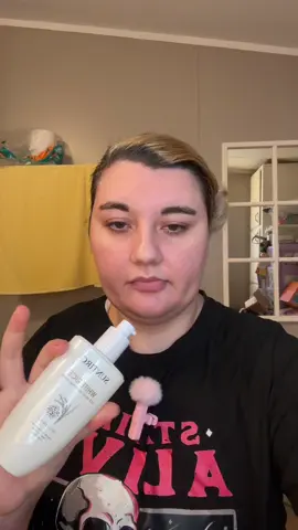 Trying new skincare 💖 #skincare #whitericetoner #toner #newskincare #tiktokshopfinds 