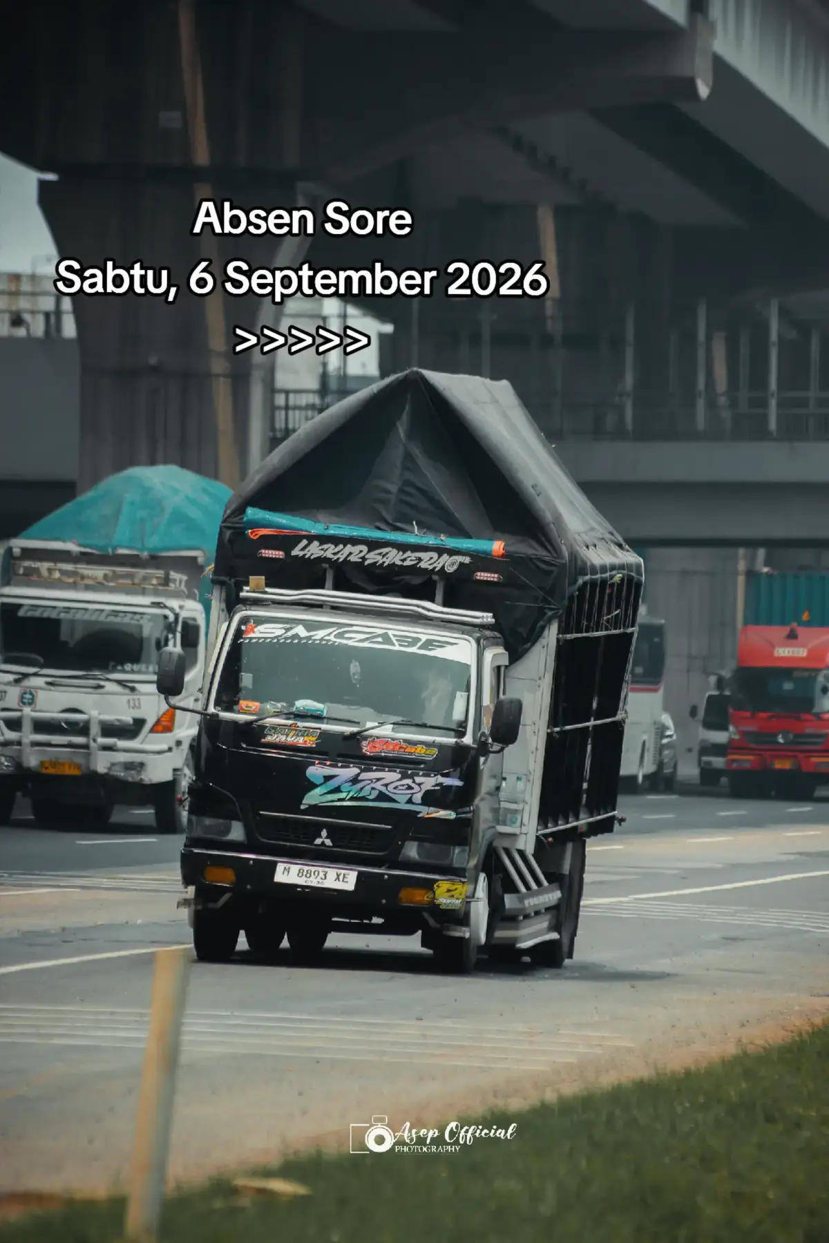 Bagian 11 || Kita gak bisa paksain sesuatu yang memang bukan untuk kita. #truckmodifiedindonesia #streetphotography #sodrekers #truckmodifikasi #sodrekersindonesia 