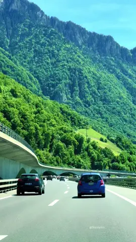 #swissroads 🇨🇭#roadtrip #amazingswitzerland #sisiswiss #swissbeautiful 