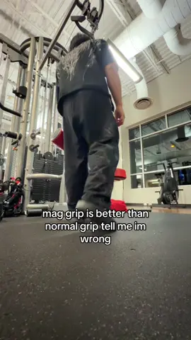mag grip is goated #gym #fyp #GymTok #breathedivinity 