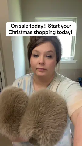 Slippers and Fall #tiktokshop #tiktokshopfinds #slippers #cozy #falldealsforyou 