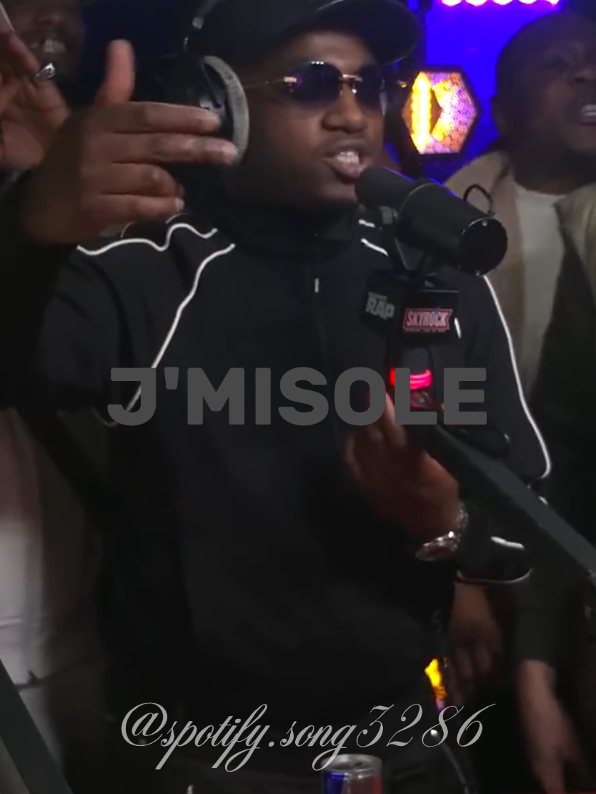 Parler à moi - Bouss #parleràmoi #bouss #prt #rapfr #percer 