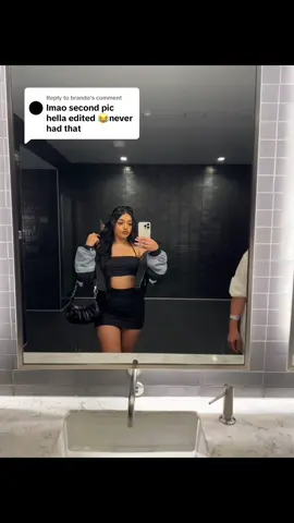 Replying to @brando whole outfit from fashion nova btw 🥰