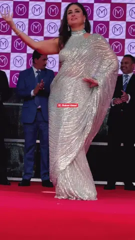 What a spectacular day in Birmingham!  Bollywood superstar Kareena Kapoor Khan stole the spotlight at the grand launch of Malabar Gold & Diamonds.  The queen of style and elegance lit up the event with her charm, making it an unforgettable celebration for everyone who attended. From glamour to glitter, the launch was nothing short of magical! ✨ Thank you to all who joined us in making this special moment truly shine. 💫 #KareenaKapoorKhan #MalabarGoldAndDiamonds #BirminghamEvent #BollywoodInBirmingham #GrandLaunch