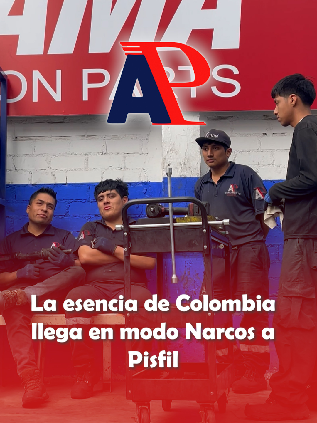 En Pisfil no solo revisamos autos, también soñamos en grande… pero en modo Narcos colombiano. 👨‍🔧🚗 #alineamientopisfil #humor #comedia #pabloescolar #MecánicaAutomotriz #chiclayo_peru #alineamientopisfil #arequipa #tallerautomotriz