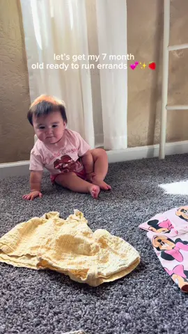 Ayla Wayla needs to pause on that growing 🥹😭😭😭 #girlmom #babyootd #mom #grwm 