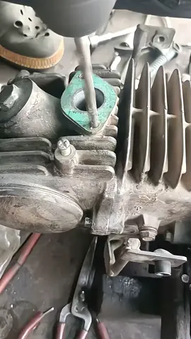 Mechanic #mechaniclife#automechanic #uk #usa #foryou #viral#fyp #mechanico #garage #workshop
