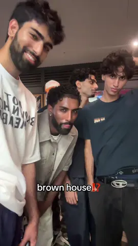 @Bilal @Arjan Bedi @AK @CityboyJJ🧛🏾★ 