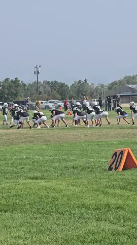 #thickfit #gtfoh #football #footballtiktok #footballmom @eestyn 
