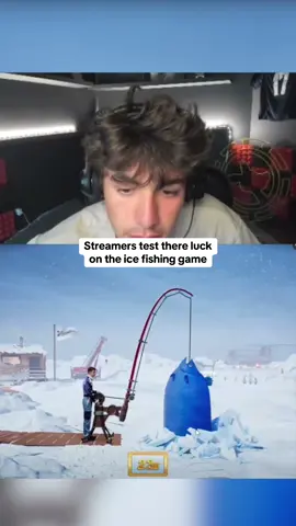Streamers test there luck on the ice fishing game #kickstreaming 