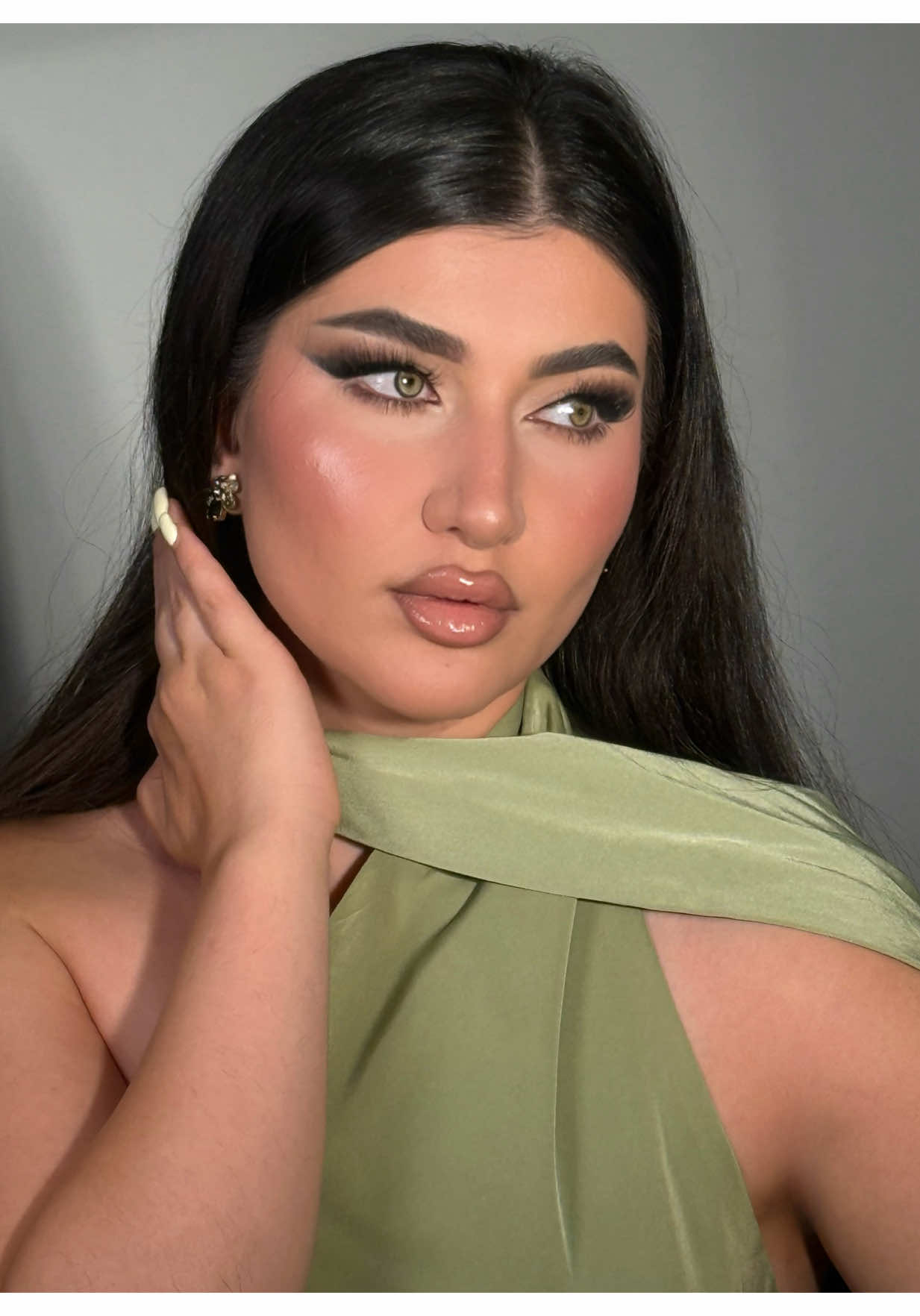 مكياج العيون المبطنة hooded eyes makeup #hoodedeyesmakeup #عيون_مبطنة #تتوريال #اكسبلورexplore 