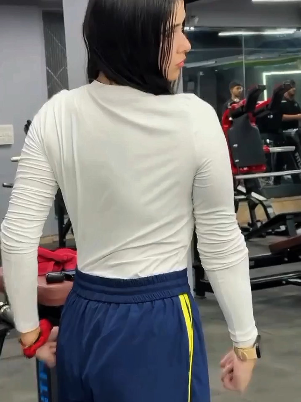 gym girl 💪 #fitnesstips #gymgirl #explore #foryou #viralvideos 