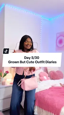 Not me forgetting to post this yesterday 😭😂😂, now we are one day behind , how do I catch up???  #fashiontiktok #outfitinspo #fashionmum #OOTD #mumsoftiktok 