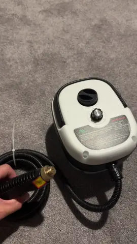 #steamcleaner #CleanTok #cleaning #bathroomcleaning #cleaningtiktok 
