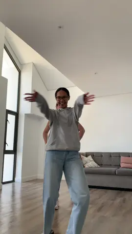 Bbg shake that 🫨 #dancetrends #2025dance #dancechallenge #tiktokdance #viral 