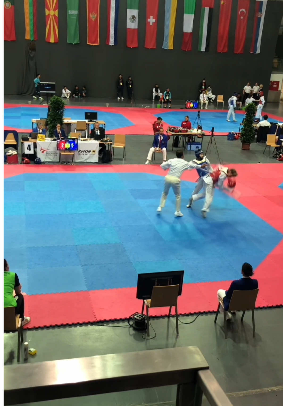 zu meiner verteidigung ich hab den referee nicht gesehen🙆🏽‍♀️ #taekwondo #kampfsport #fighter #CapCut