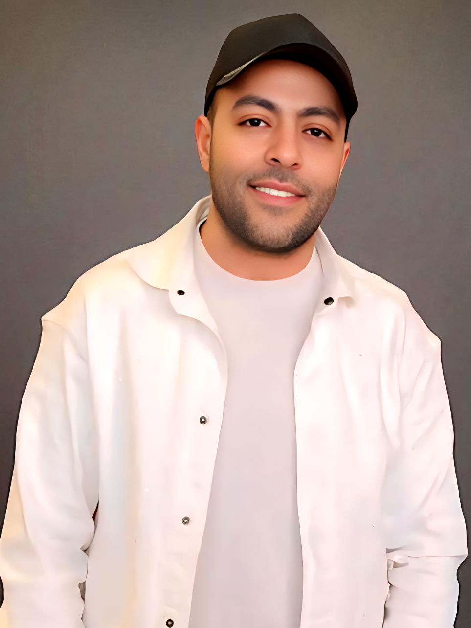 انا عمرى ما يندم قلبى على اللى يبعينا وينسى هواه   #تامر_عاشور #tamerashour #foryou #fyp #viral 