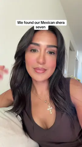 Listen to Tia 