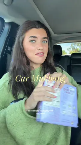 Are you a car snacker or wait till you get home snacker? #mukang #tripod #carvlog 