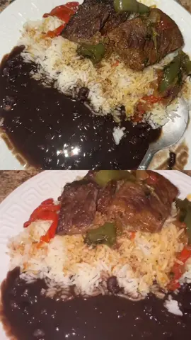 #arroz #habichuela y #carne #de #res muy rico me quedó esta comida como siempre 😉