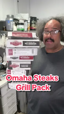 The Omaha Steaks Meat Us at the Grill Pack is loaded with a variety of meat that is perfect for the grill! #omahasteaks #sirloin #chicken #grilling #meat 