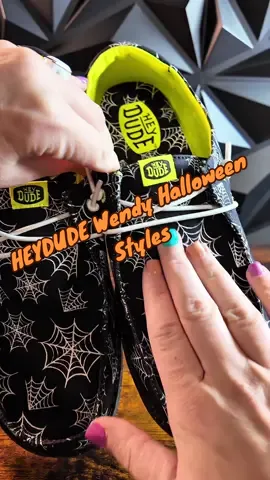 Look how cute these Halloween Heydudes are 🎃🕸️🐈‍⬛ #heydude #heydudeshoes #halloween #tiktokshoprestock #tiktokshopcreatorpicks 