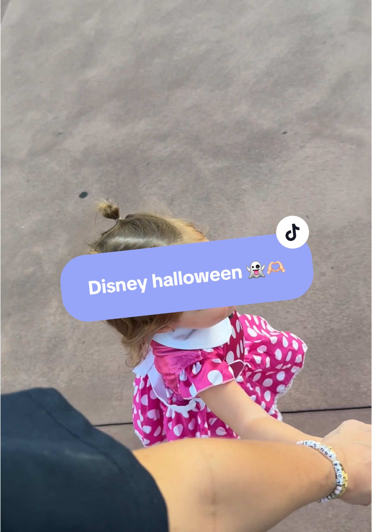 a magical and spooky night #momlife #MomsofTikTok #toddlermom #toddlersoftiktok #motherhood #relatable #motherhoodunfiltered #rawmotherhood #youngmom #3kids #sahm #lifebytiffanynicole #mnsshp 