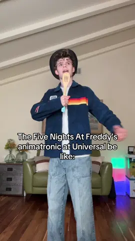 Universal seriously popped off with the FNAF maze this year @Halloween Horror Nights #fivenightsatfreddys #hauntedhouse 