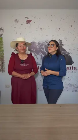 ¿Tu apoyas a las picanterías?, cuéntanos cual es tu picantería favorita.🗻👩‍🍳 ✨Agradecimientos a la picantería Simonita. #picanteriasimonita #picanteriaarequipa #chicakingbras #chefarequipa