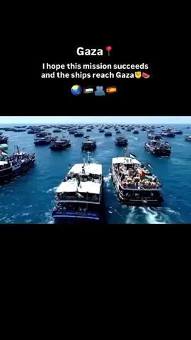 #gaza📍 The ships approached the shores of Gaza, carrying with them hope and tears...😭💔 She approached as if carrying hearts pulsating with freedom between the waves of the sea. 🍉🫂 But the sea remained a witness to our pain, and to a siege that is getting harsher with every moment of waiting. 🥹💔 The ships are approaching, but Gaza is still moaning...😭💔And its children are still calling: When will safety arrive? 💔💔 I don't represent anyone, I'm peaceful and I'll stay peaceful and I hope to get out of Gaza for a better future 🤲 اقتربت السفن من شواطئ غزة، تحمل معها الأمل والدموع…😭💔 اقتربت كأنها تحمل بين أمواج البحر قلوبًا نابضة بالحرية.🍉🫂 لكن البحر ظل شاهدًا على وجعنا، وعلى حصار يزداد قسوة مع كل لحظة انتظار.🥹💔 اقتربت السفن، لكن غزة ما زالت تئن…😭💔وما زال أطفالها ينادون: متى يصل الأمان؟💔💔 أنا لا أمثل اي شخص أنا مسالم وسوف أبقى مسالم واتمنى ان اخرج من غزة لمستقبل افضل 🤲 . . . . . . . . #explore #humanity #support #اكسبلور 
