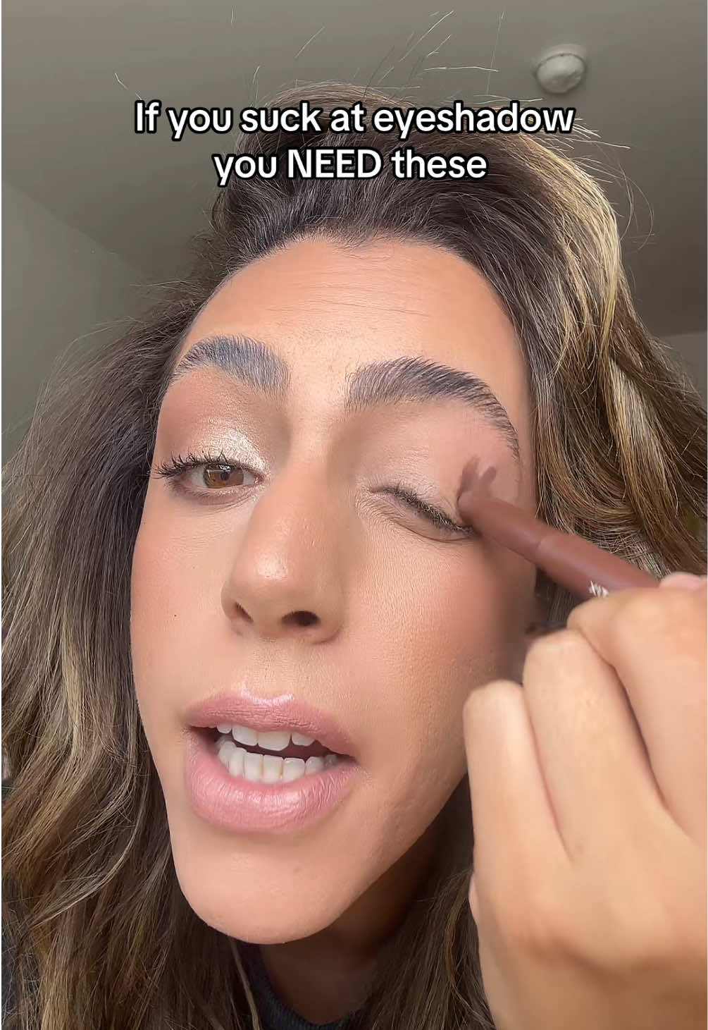 No more excuses on how you suck at eyeshadow! I’m using shades, walnut Ave, walk of fame, and honey bb by @ColourPop Cosmetics! Hands down the best eyeshadow sticks #colourpop #colourpopcosmetics #eyeshadow #eyeshadowstick #easyeyeshadow #falldealsforyou #tiktokshopnewarrivals 