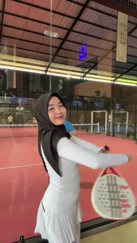 malu malu hehe