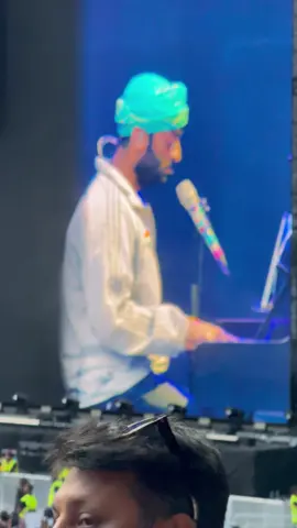 Arijit Singh iconic song “tum he ho” At Tottenham spurs stadium #arijitsingh #tottenhamhotspur #liveconcert #londonevents #usa🇺🇸tiktok 