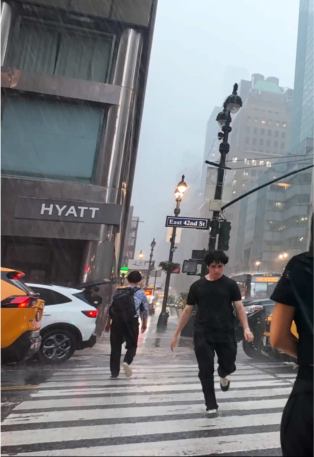 NYC went wild today! Thunderstorms & chaos ⚡🌧️ 42nd Street, Sep 6 🚕☔ Run or walk through this storm? 👀  #NYCStorm #NYCLife #NYCWeather #NYCTok 