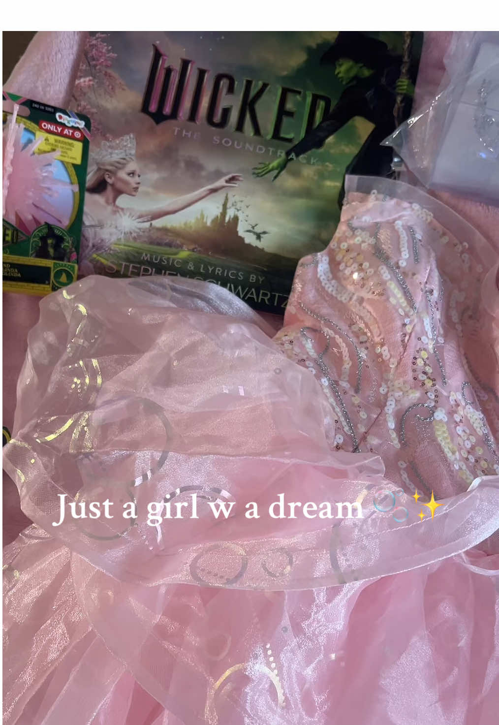 see yall soon ! #foryou #lasheybymia #wicked #wickedforgood #glinda 